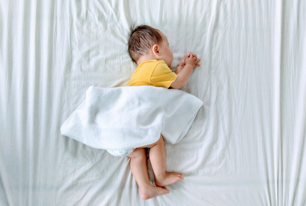 赤ちゃんの月齢による睡眠リズムの特徴