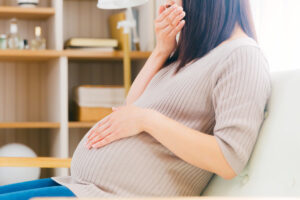 妊娠初期の眠気はいつまで続く?原因と対策を解説