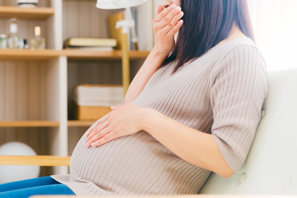 妊娠初期の眠気はいつまで続く?原因と対策を解説